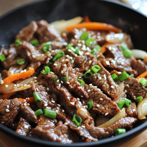 Küüslaugu-tsitruni kana safranipärli kuskussi ja suvikõrvitsaga